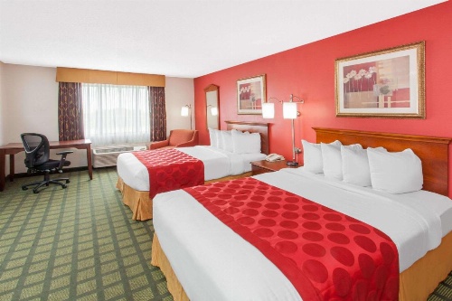 Ramada Limited Decatur image 29
